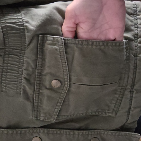 Old Navy Army Green, Flannel Lined Button Up Jacket with Sherpa Collar Size L - Picture 6 of 6